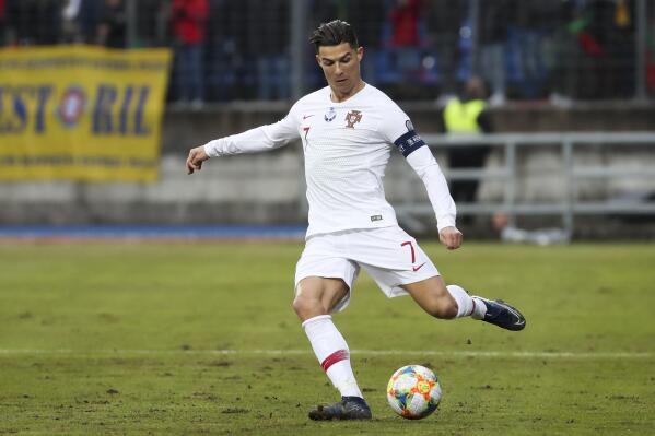 Pupos cr7 2019 sales